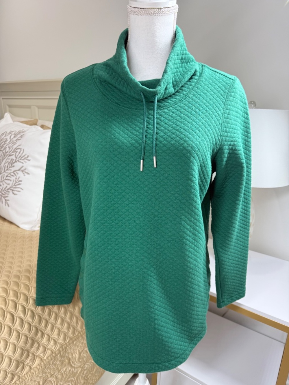 LL Bean Quilted Cowl Neck Sweatshirt Size Small